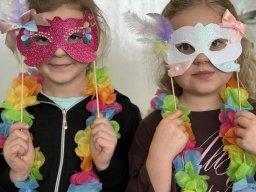 Rok szkolny 2025-2026 - 074 - Poznajemy karnawalowe tradycje